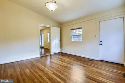 210 E Hamilton Avenue, Silver Spring, MD 20901 - Photo 13