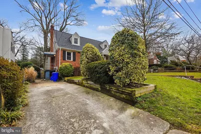 210 E Hamilton Avenue, Silver Spring, MD 20901 - Photo 45
