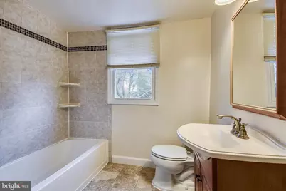 210 E Hamilton Avenue, Silver Spring, MD 20901 - Photo 25