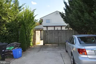 6000 Greentree Rd, Bethesda, MD 20817 - Photo 13