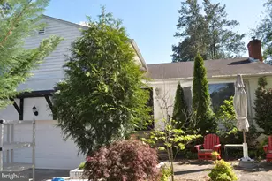 6000 Greentree Rd, Bethesda, MD 20817 - Photo 1