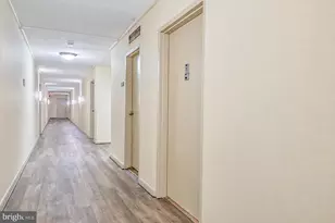 10320 Westlake Dr, Bethesda, MD 20817 - Photo 11