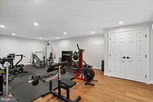 1946 Briggs Chaney Rd, Silver Spring, MD 20905 - Photo 49