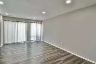 10216 Ridgeline Dr, Montgomery Village, MD 20886 - Photo 5