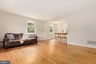 26824 Overlook St, Damascus, MD 20872 - Photo 5