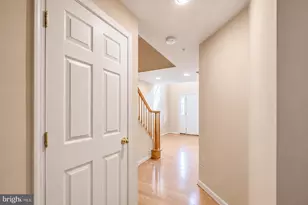467 Winding Rose Dr, Rockville, MD 20850 - Photo 7