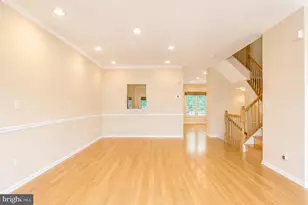 467 Winding Rose Dr, Rockville, MD 20850 - Photo 17