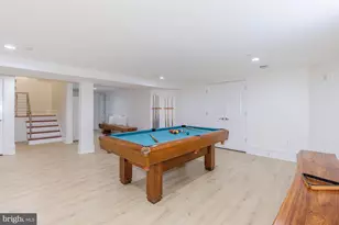 9715 Singleton Dr, Bethesda, MD 20817 - Photo 29