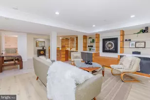 9715 Singleton Dr, Bethesda, MD 20817 - Photo 31