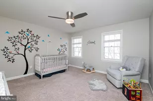 5920 Maplewood Park Pl, Bethesda, MD 20814 - Photo 27