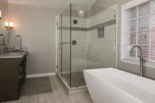 5920 Maplewood Park Pl, Bethesda, MD 20814 - Photo 35