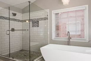 5920 Maplewood Park Pl, Bethesda, MD 20814 - Photo 39