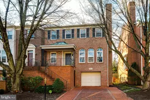 5920 Maplewood Park Pl, Bethesda, MD 20814 - Photo 1