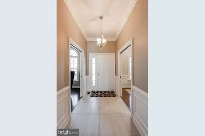 5920 Maplewood Park Place, Bethesda, MD 20814 - Photo 9