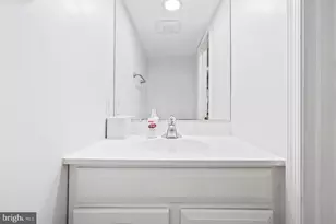 28 Redding Ridge Dr, N Potomac, MD 20878 - Photo 13