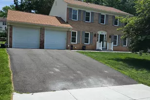 28 Redding Ridge Dr, N Potomac, MD 20878 - Photo 1