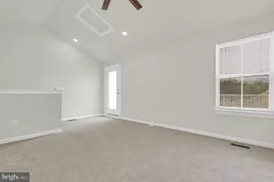 22729 Tate St, Clarksburg, MD 20871 - Photo 27