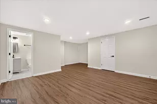 9915 Ridgeline Dr, Gaithersburg, MD 20886 - Photo 15