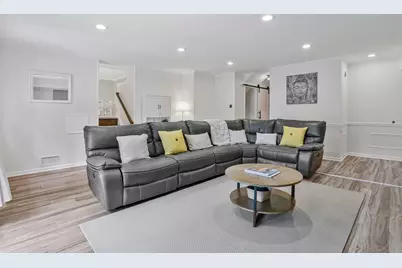 11117 Whisperwood Lane, North Bethesda, MD 20852 - Photo 19