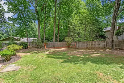 11117 Whisperwood Lane, North Bethesda, MD 20852 - Photo 3