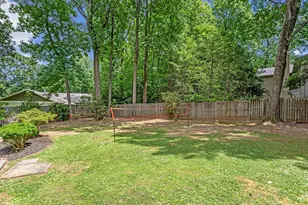 11117 Whisperwood Ln, North Bethesda, MD 20852 - Photo 3