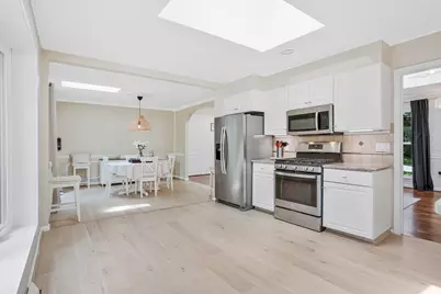 11117 Whisperwood Lane, North Bethesda, MD 20852 - Photo 13