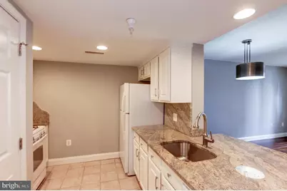 11710 Old Georgetown #909, North Bethesda, MD 20852 - Photo 7
