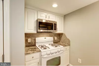 11710 Old Georgetown #909, North Bethesda, MD 20852 - Photo 11