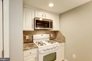 11710 Old Georgetown, North Bethesda, MD 20852 - Photo 11