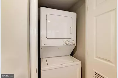 11710 Old Georgetown #909, North Bethesda, MD 20852 - Photo 9