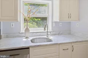 8715 Geren Rd, Silver Spring, MD 20901 - Photo 11