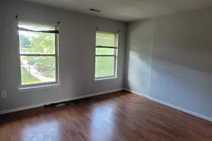 7908 Pearlbush Dr, Gaithersburg, MD 20879 - Photo 9