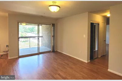 7908 Pearlbush Drive #301, Gaithersburg, MD 20879 - Photo 3