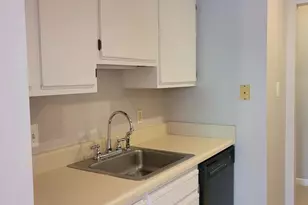 7908 Pearlbush Dr, Gaithersburg, MD 20879 - Photo 11