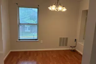 7908 Pearlbush Dr, Gaithersburg, MD 20879 - Photo 3