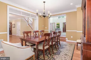 5601 Vernon Pl, Bethesda, MD 20817 - Photo 13