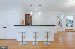 5601 Vernon Pl, Bethesda, MD 20817 - Photo 11