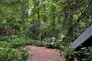 10807 Hidden Trail Ct, Potomac, MD 20854 - Photo 3