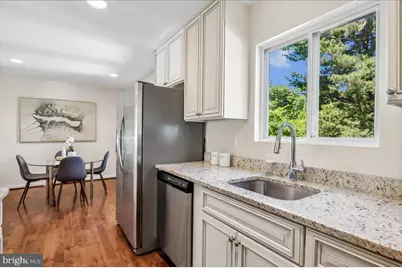 9235 Hummingbird Terrace, Gaithersburg, MD 20879 - Photo 19