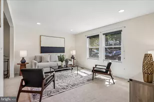 9235 Hummingbird Terrace, Gaithersburg, MD 20879 - Photo 3