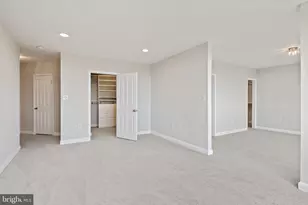 10401 Grosvenor Pl, Rockville, MD 20852 - Photo 39