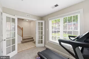 638 Raven Ave, Gaithersburg, MD 20877 - Photo 9