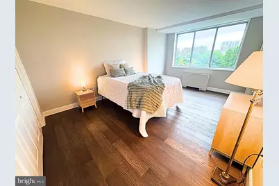 10401 Grosvenor Place #817, Rockville, MD 20852 - Photo 9
