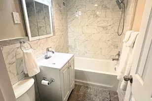 10401 Grosvenor Pl, Rockville, MD 20852 - Photo 13