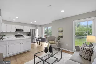 8101 Chelaberry Ct, Gaithersburg, MD 20879 - Photo 15