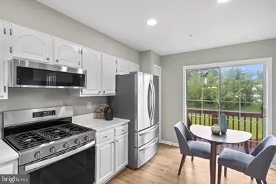 8101 Chelaberry Court, Gaithersburg, MD 20879 - Photo 19