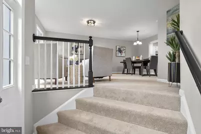 8101 Chelaberry Court, Gaithersburg, MD 20879 - Photo 3