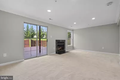 8101 Chelaberry Court, Gaithersburg, MD 20879 - Photo 35