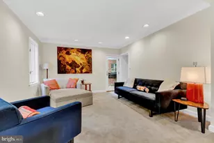6020 Broad St, Bethesda, MD 20816 - Photo 15