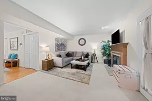 20668 Highland Hall Dr, Gaithersburg, MD 20886 - Photo 13